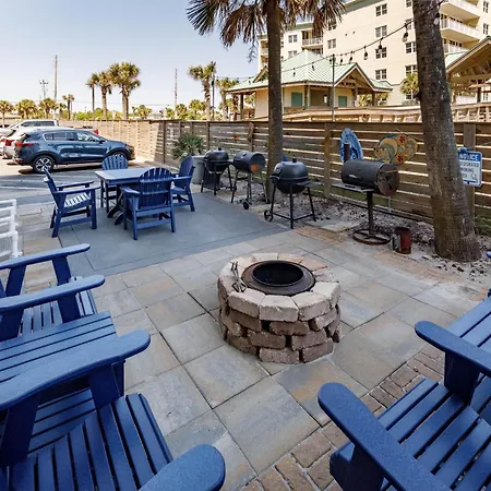 Nautilus 1203 - Gulf Front 2 Bedroom! 2Nd Floor! Free Beach Service March To October
